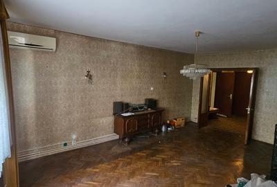 Vanzare - 4 camere - superb- Parc Kiseleff - 1 Mai - 15