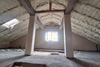 CASA P+1+M-CURTE LIBERA 120 MP-SCOLII - 24