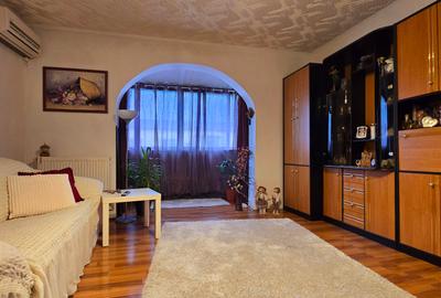 Vanzare Apartament 2camere, str.Vasile Blendea,  micro11 Târgoviște - 2
