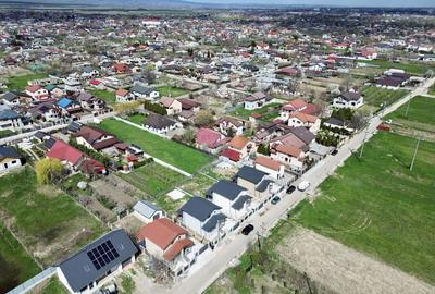 Casă / Vilă Golesti - 25