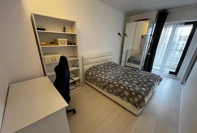 Apartament cu 2 camere semidecomandat, mobilat în Politehnica