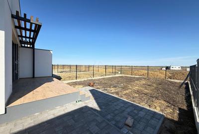 COMISION 0! Duplex finalizat - 5 camere, 3 bai. Panouri fotovoltaice. - 12