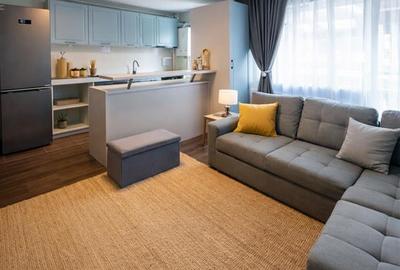 Apartament 3 camere, decomandat, etaj 1, bloc tip vila, Tractorul, Brasov - 1