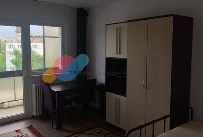 Garsonieră decomandată, mobilată în Mănăștur