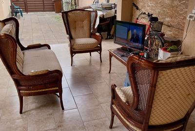 Schimb cu Apartament Vila P+1+M ,3 camere, 2 bai, Crângași - 2