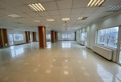 Spatiu comercial de inchiriat in zona centrala a Brasovului. - 1