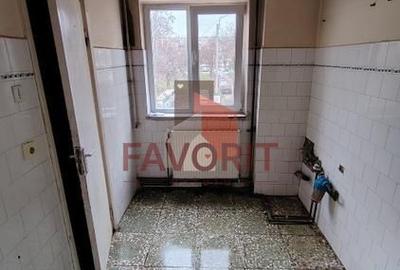 Etaj 1. Centrala termica proprie. Boxa in CF - 5