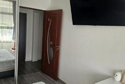 Apartament 3 camere Decomandat - 13