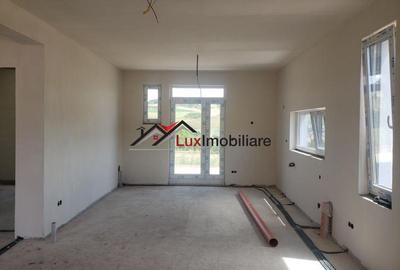 Casa superba semifinisata 120 mp utili + 450 mp teren liber. Zona Corusu. - 3