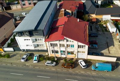 Spațiu comercial vitrat-central ARAD 250 mp utili - 1