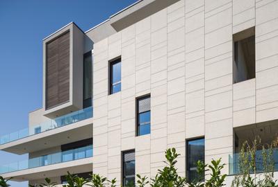 Apartament cu 5 camere în Aviatorilor