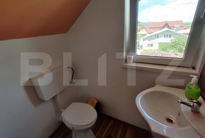 Apartament spatios in vila situat in Codlea - 11
