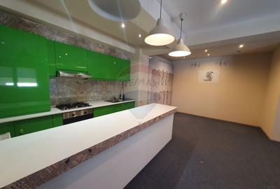 Apartament spatios - 130mp, 3 camere - de închiriat - 2