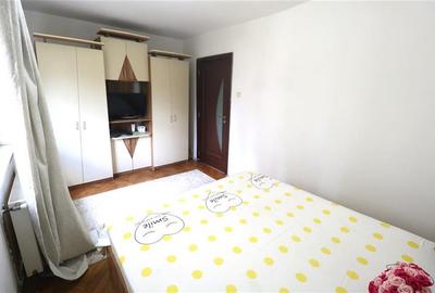 Apartament 3 camere , centrala proprie , zona Dambovita - 4