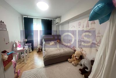 VANZARE APARTAMENT 3 CAMERE RENOVAT DECOMANDAT 90MP UNIRII RADU VODA - 5