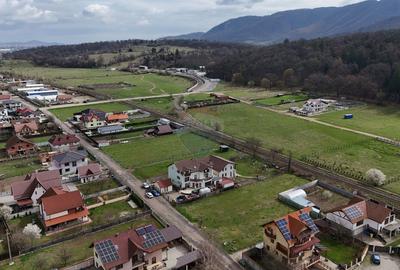 Teren Construcții intravilan de 1057 mp, în Cristian