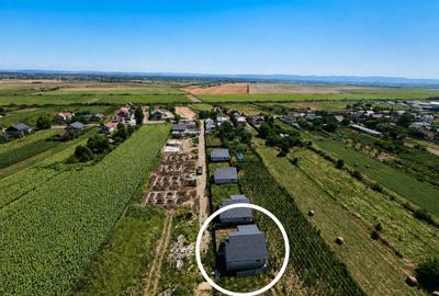 Casă individuală cu 3 camere în Fântânele (Hemeiuș)