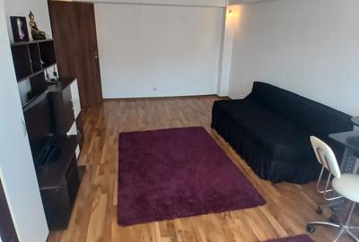 Apartament 2 camere - zona Trocadero - 128.000 euro (cod E6) - 2