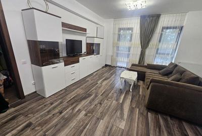 Apartament cu 2 camere decomandat, mobilat în Metalurgiei