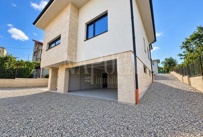 Duplex cu 4 camere în Andrei Mureșanu