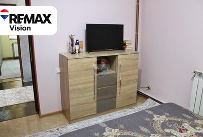 Casă / Vilă cu 8 camere de vânzare - 18