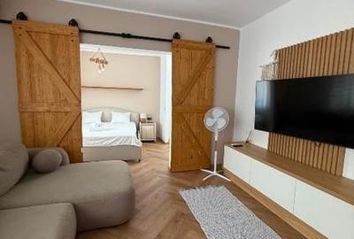 Apartament cu 2 camere semidecomandat, mobilat în Dacia