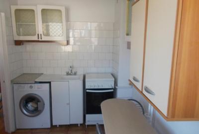 Proprietar,ofer garsionera frumoasa , bucatarie mare, contract Anaf 320 euro - 4