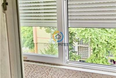 Apartament cu 2 camere semidecomandat în Craiovei
