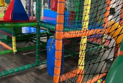 SPATIU PETRECERI PRIVATE 360MP+TERASA+   PISCINA , TEREN 2000M - 11