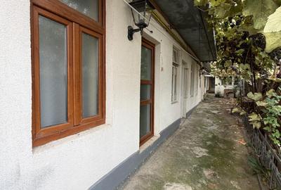 Casă individuală cu 3 camere în Piața Centrală