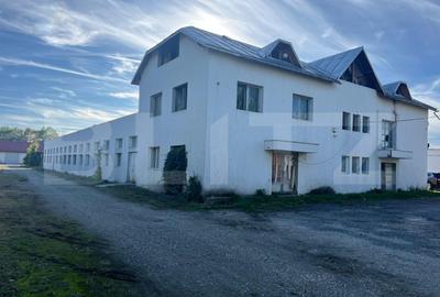 Spațiu industrial, de 2,000.00 mp, în Cristian