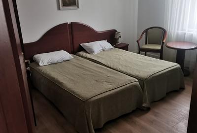 Afacere la cheie! Pensiune complet echipată, 14 camere, în centrul Băilor Olăneș - 23