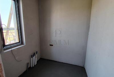 Duplex despartit prin C.T.- dormitor la parter - canalizare - 9