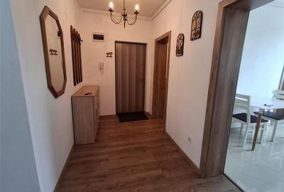 Apartament 3 camere decomandat 2 bai parcare Sura Mare - 15