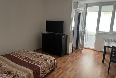 Garsonieră semidecomandată, mobilată în Ghencea