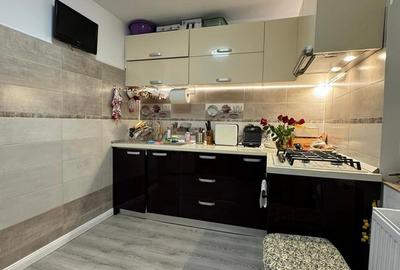 YSAIA IMOBILIARE - 3 DECOMANDATE LA VANZARE - TOMIS 3 - GAZE - 2 BAI - - 26