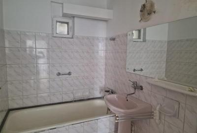 Apartament 3 camere, 90 mp, Centrul Civic Brasov, potential de renovare. - 4