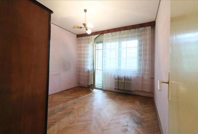 Apartament de 3 camere decomandat, etaj 2 din 4, Odeon Podu Ros - 9