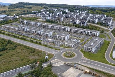 Teren de vanzare – autorizatie de construire emisa, utilitati si drum pavat - ca - 5