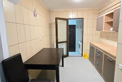 Apartament 3 camere decomandat, CT, tamplarie PVC, balcon, Galata - 1
