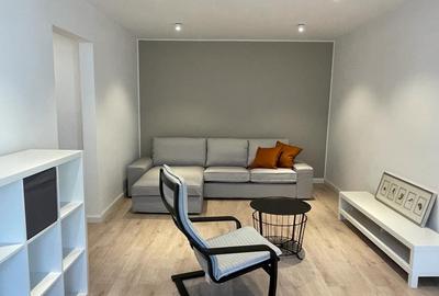 Apartament cu 2 camere decomandat în Titan