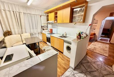Apartament cu 2 camere semidecomandat, mobilat în Kogălniceanu
