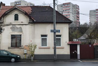 Casă cu 3 camere în Central
