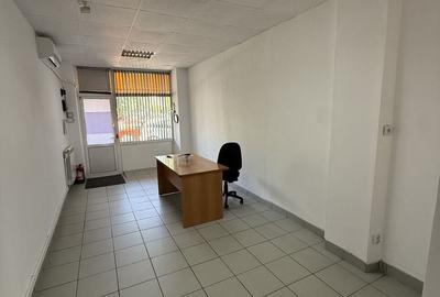 De vânzare spațiu comercial Zona centrala - 3