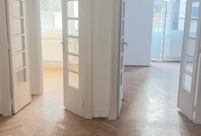 4-BEDROOM APARTMENT FOR RENT – CENTRAL LOCATION - VICTORIEI - 2