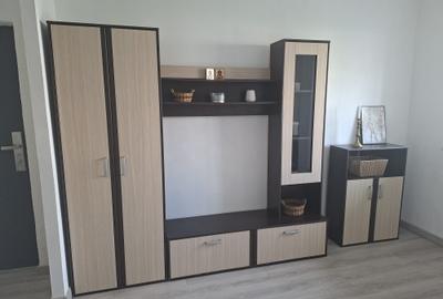 Garsoniera in bloc de apartamente et 5/10 bloc 1986 totul nou - 2
