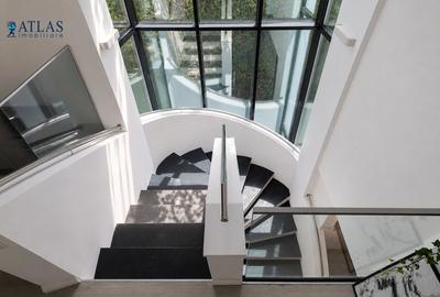 Vilă exclusivistă pe malul Lacului Snagov | Complet renovata | 2.950 mp teren - 18