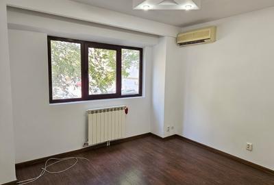 Apartament 3 camere decomandat pe Octavian Goga 23 bl. M106 - 5