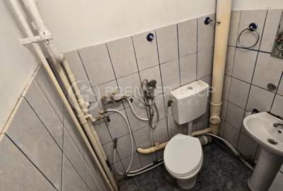 Etaj 2! Garsoniera 20mp, Podu Ros, bloc de apartamente - 3