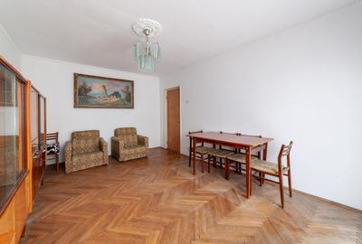 Apartament cu 2 camere decomandat, mobilat în Banat